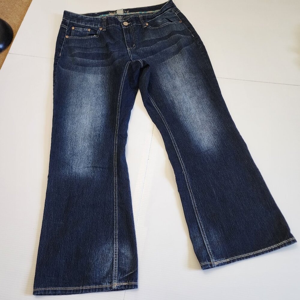 👖 EUC, Women's, Maurices Flare Jeans👖